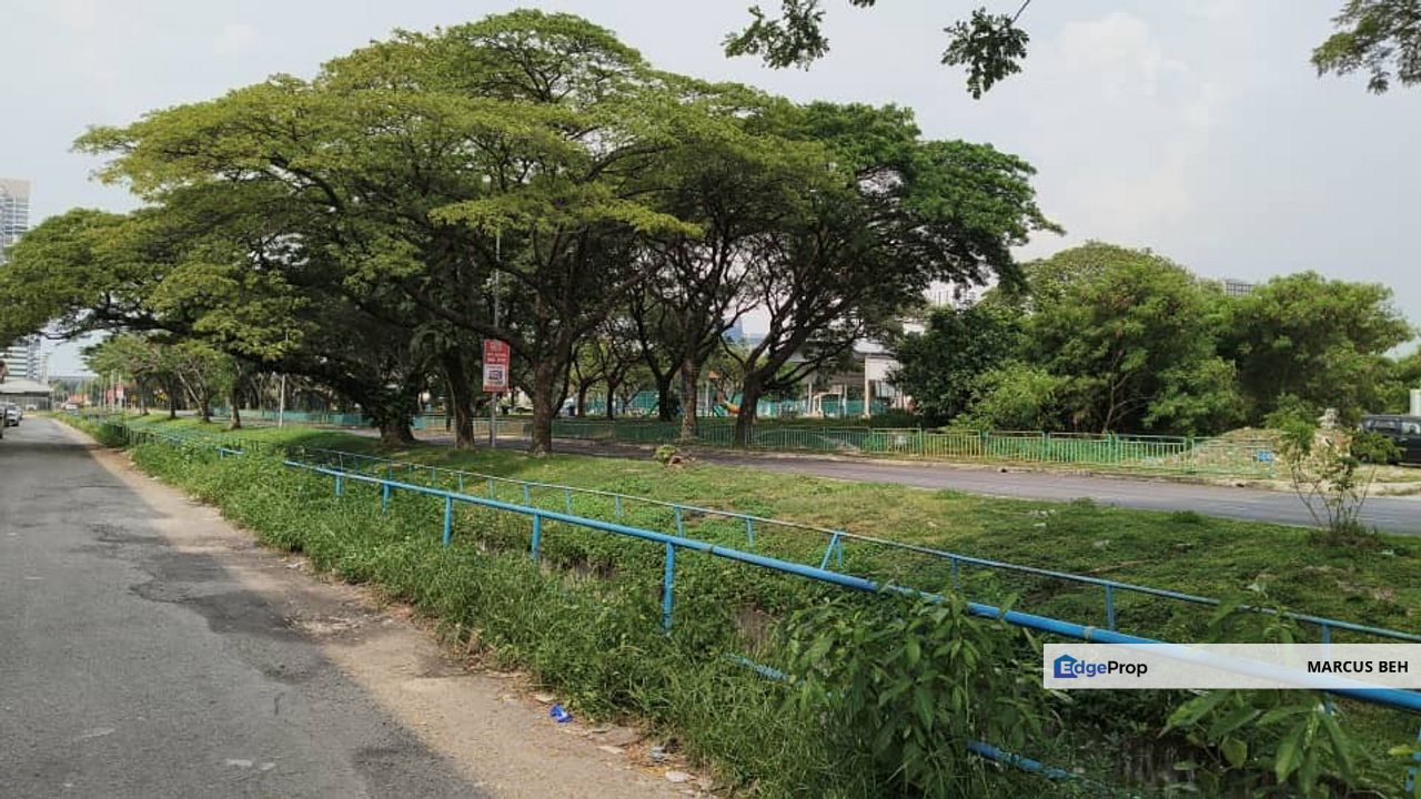 Jalan Subang 2 (USJ 1) ,  3 x adjoining Warehouse (6,300 sf) with CF, Selangor, Subang Jaya