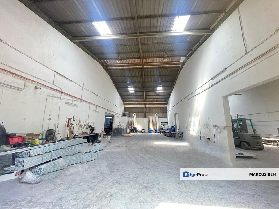 Jalan Subang 2 (USJ 1) ,  3 x adjoining Warehouse (6,300 sf) with CF, Selangor, Subang Jaya