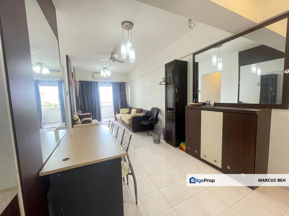Vista Millennium condo Puchong LDP for Sale Supreme Condition with Fully Furnished Hot Rental spot Non Bumi lot, Selangor, Puchong