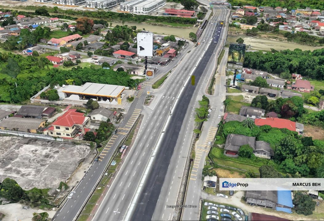 PUCHONG Batu 13 Commercial Zone Tanah tepi LDP E11, Sesuai Nursery Biz (High Traffic Exposure), Selangor, Puchong