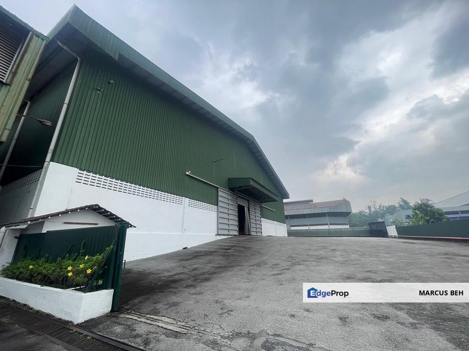 Shah Alam Industrial Sek 15 BIG Warehouse for Rent with 24 hrs guarded CCC  CF, Selangor, Shah Alam