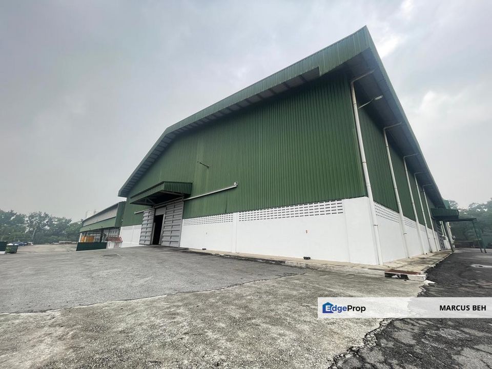 Shah Alam Industrial Sek 15 BIG Warehouse for Rent with 24 hrs guarded CCC  CF, Selangor, Shah Alam