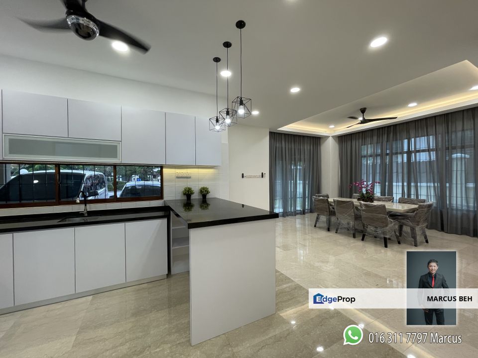 Bukit Rimau Shah Alam Semi Detached House for Rent with Golf Facing Security Guard, Selangor, Shah Alam