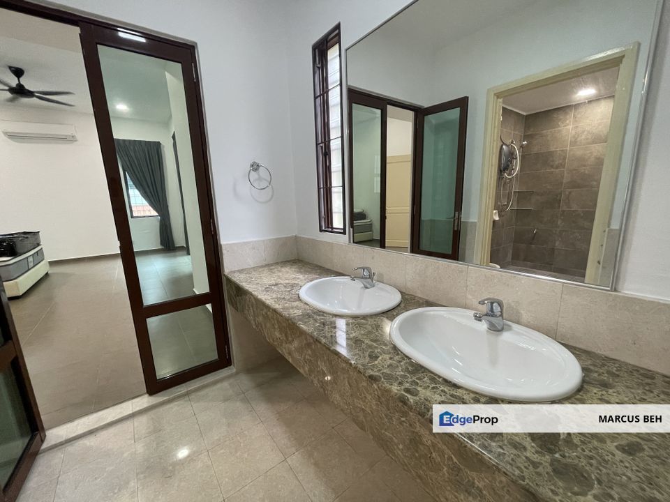 Bukit Rimau Shah Alam Semi Detached House for Rent with Golf Facing Security Guard, Selangor, Shah Alam