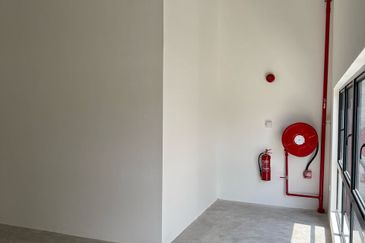 Elmina Business Park