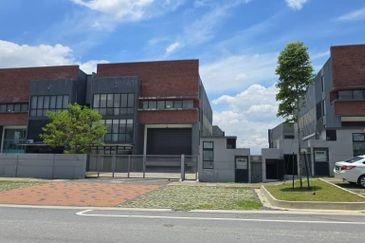 Elmina Business Park