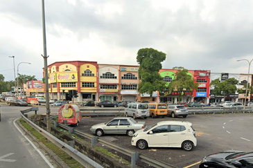 Pusat Perdagangan Seri Kembangan