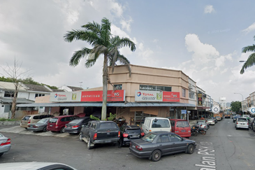 Pusat Perdagangan Seri Kembangan