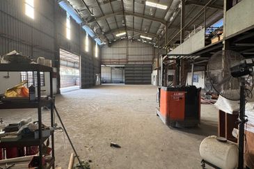 Taman Impian Ehsan, Balakong Detached Factory for Rent