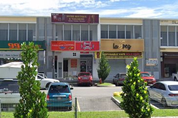 Persiaran Bandar Metro Puchong 1.5 Storey Shoplot(Endlot)For Sale