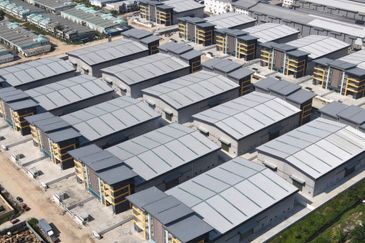 Meru Industrial Park 3 Corner Lot Semi-D Factory for Sale