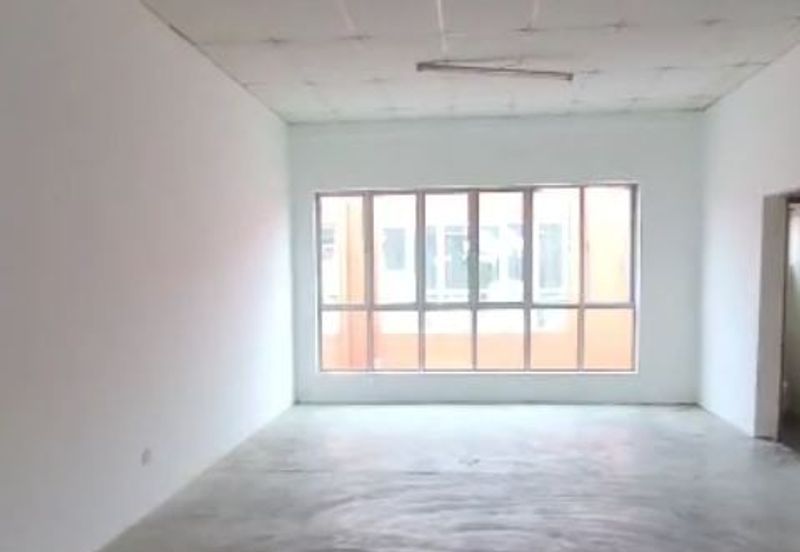 Bandar Putera 2, Klang 2sty Shop for Rent