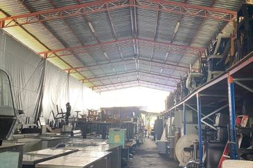 Taman Perindustrian Bukit Kemuning Commercial Land For Sale