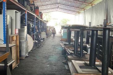 Taman Perindustrian Bukit Kemuning Commercial Land For Sale