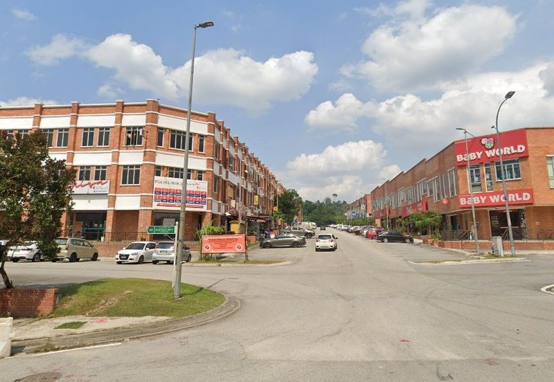 Alam Budiman Shah Alam @ 3 Storey Shoplot For Sale