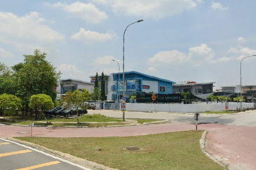 Gateway 16, Bandar Bukit Raja