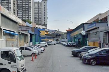 Taman Sri Batu Caves