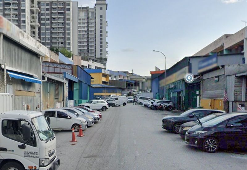 Taman Sri Batu Caves