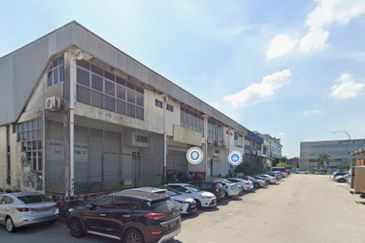 Taman Perindustrian Sungai Buloh 1.5 Storey Terrace Factory for Sale