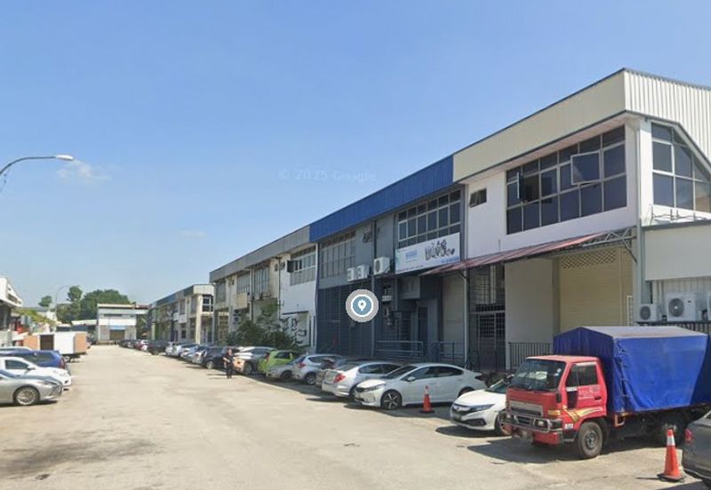 Taman Perindustrian Sungai Buloh 1.5 Storey Terrace Factory for Sale