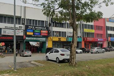 Setia Alam 3 Storey Shoplot For Sale