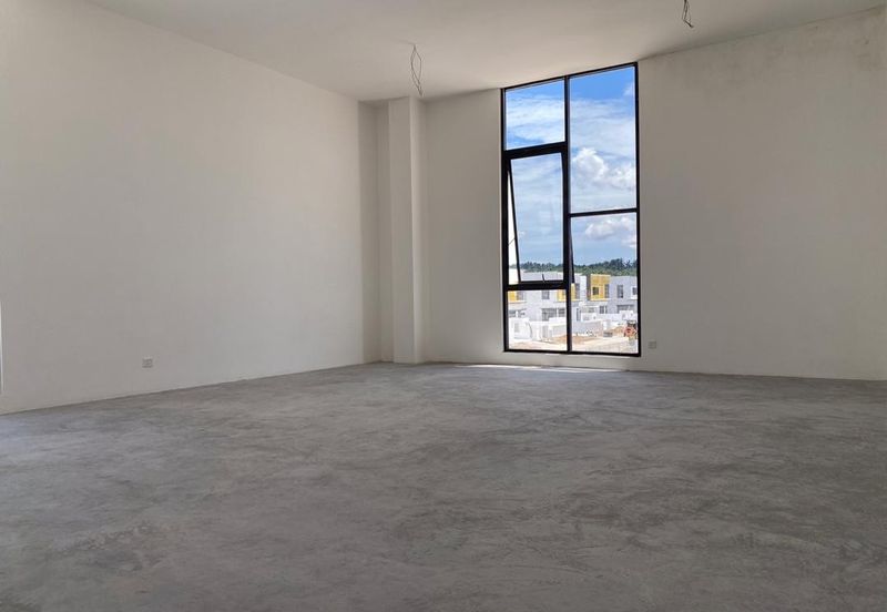 Eco Perindustrian 5, Puncak Alam 1.5 Story Cluster Semi-D Factory For Sale