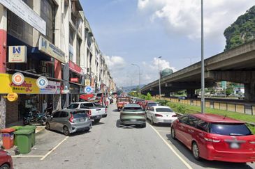 Taman Sri Batu Caves