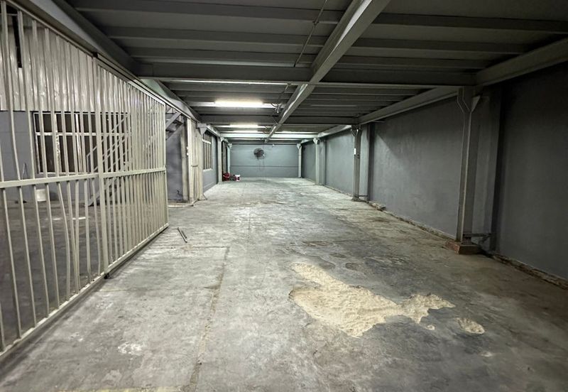 Taman Industrial Sungai Buloh Semi-D Warehouse For Sales