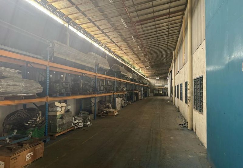 Seksyen U19, Kampung Baru Sungai Buloh Bungalow Factory For Sale