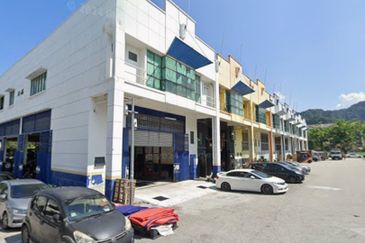 Batu Caves, Dolomite Business Park 2 Story Link Factory for Sale