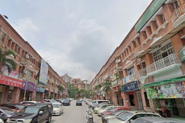 Bandar Sungai Long, Kajang 3 Storey Shop Lot For Sale