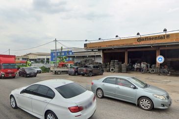 Seksyen 34, Shah Alam Commercial Land with Warehouse Factory For Sale