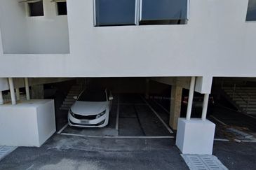 Prima Velox, Rawang 2 Storey Terrace Shoplot For RENT