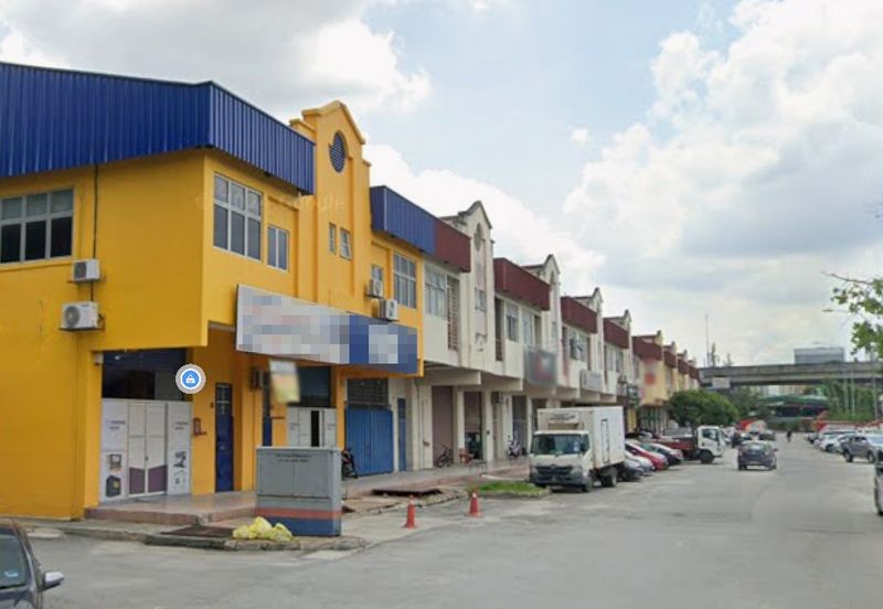 Jalan Chan Sow Lin, Sungai Besi 1.5 Story Semi-D Factory For Sale