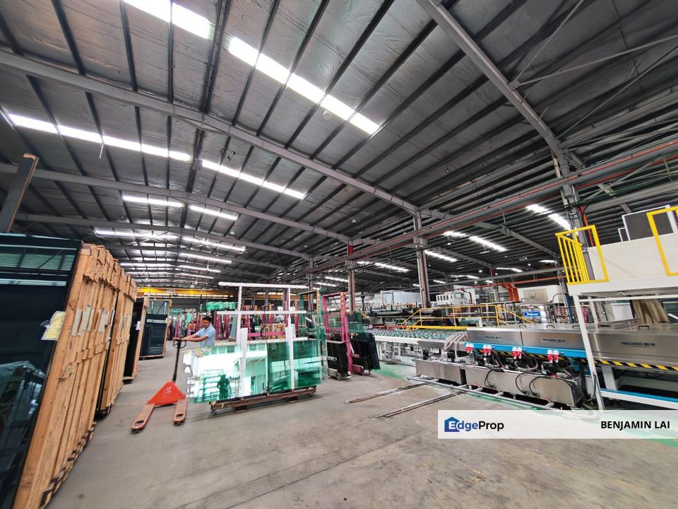 Taman Perindustrian Puchong Utama 1 Sty Detached Factory with 2sty Office For Sale, Selangor, Puchong