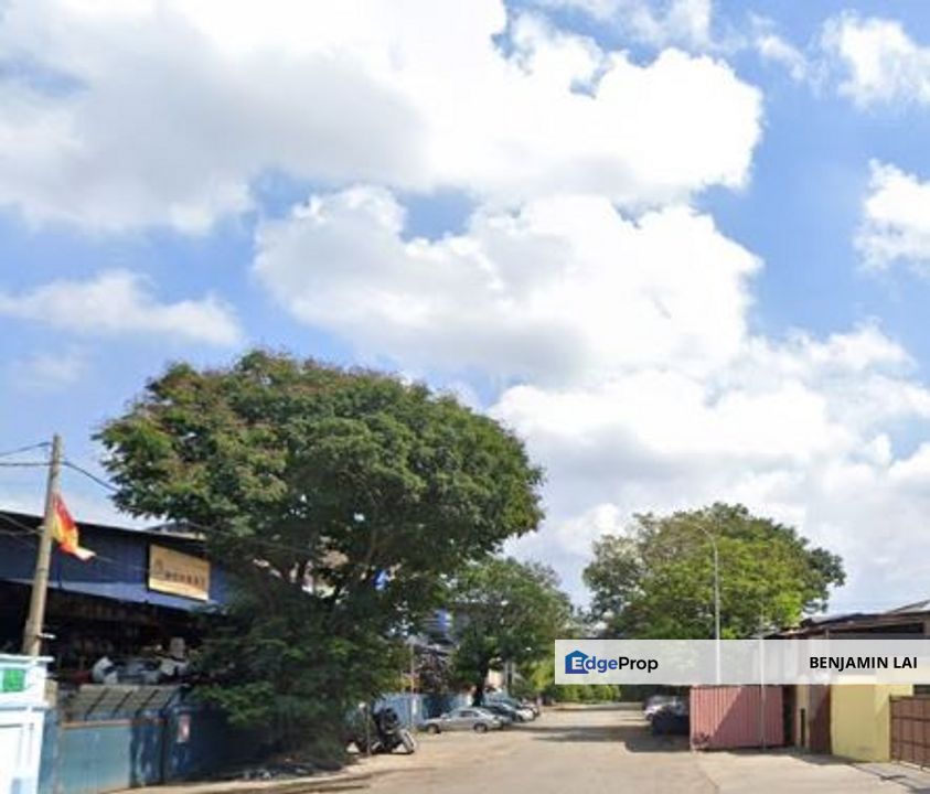 Taman Perindustrian Puchong Utama 1 Sty Detached Factory with 2sty Office For Sale, Selangor, Puchong