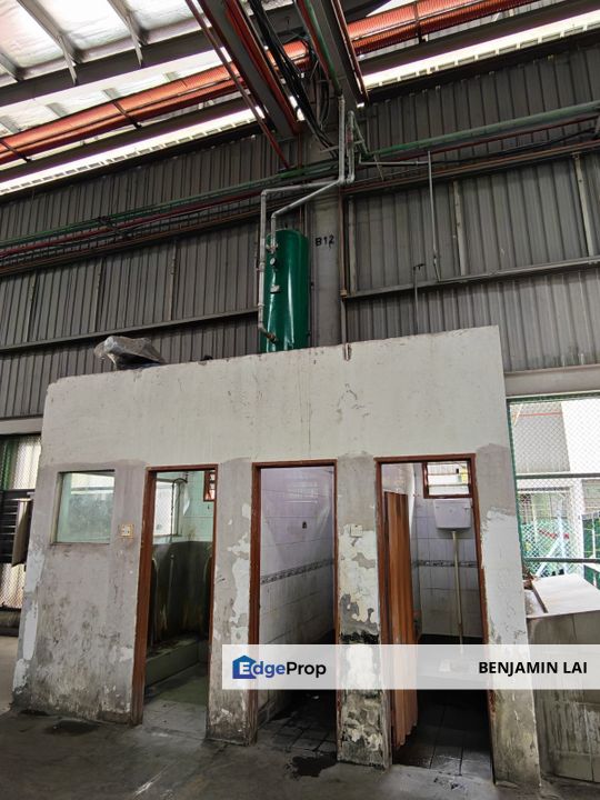 Taman Perindustrian Puchong Utama 1 Sty Detached Factory with 2sty Office For Sale, Selangor, Puchong
