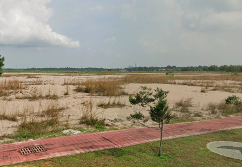 West Port, Pulau Indah