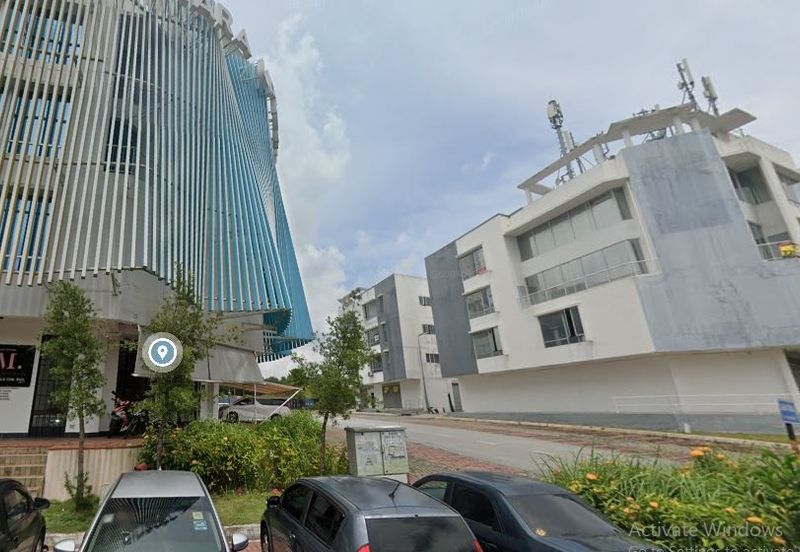 Kinrara Uptown, Puncak Jalil, Seri Kembangan, 4sty Shop Corner Lot