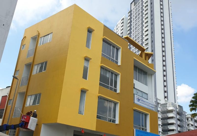 Kinrara Uptown, Puncak Jalil, Seri Kembangan, 4sty Shop Corner Lot