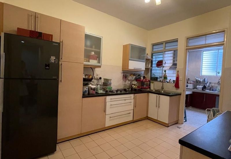 Jalan Sepah Puteri 5/10