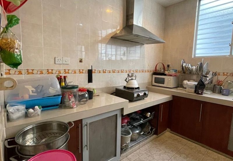 Jalan Sepah Puteri 5/10