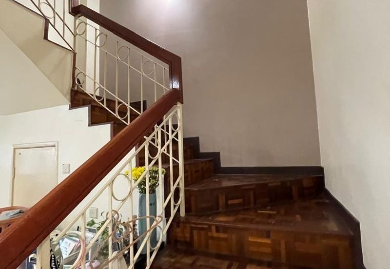 Jalan Sepah Puteri 5/10