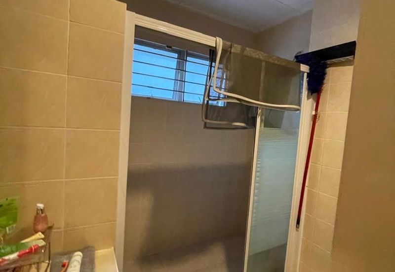 Jalan Sepah Puteri 5/10