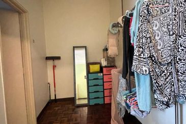 Jalan Sepah Puteri 5/10