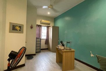 Jalan Sepah Puteri 5/10