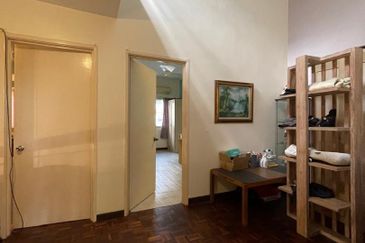 Jalan Sepah Puteri 5/10