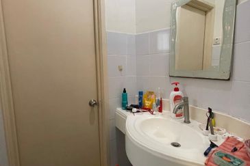 Jalan Sepah Puteri 5/10