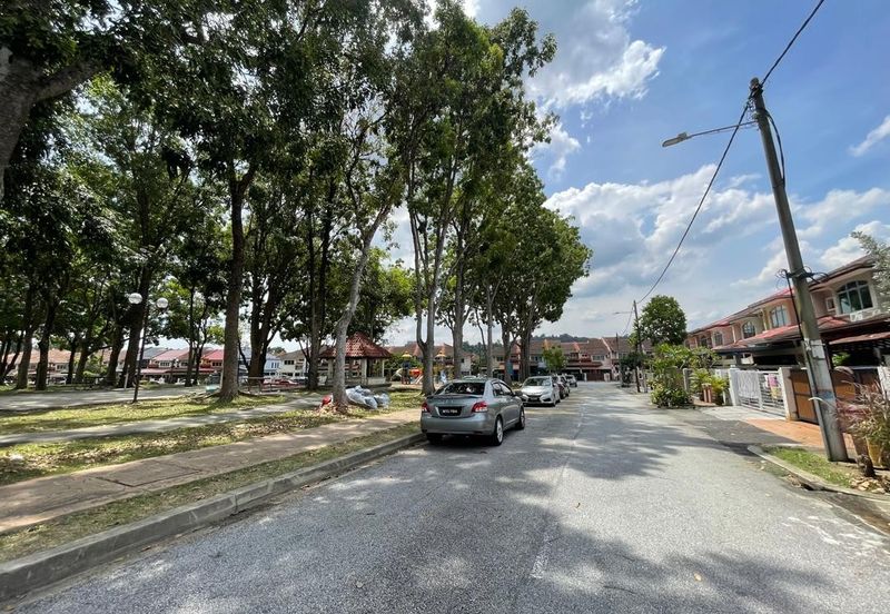 Jalan Sepah Puteri 5/10