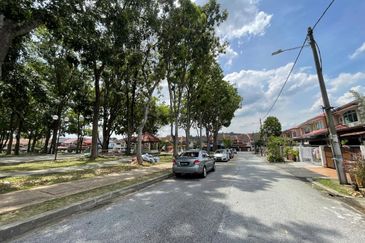 Jalan Sepah Puteri 5/10